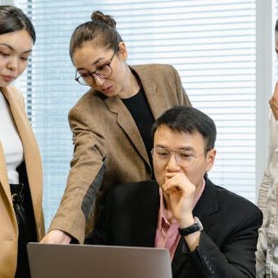 郁汝凤